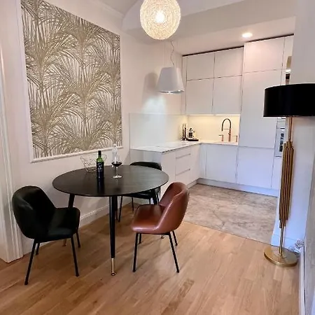 Apartment Amazing Flat With Garden, Vinohrady Near Center Prag